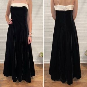 Y2K Night Way Collections Vintage White and Black Velvet Dress w/Tulle 90s 2000s